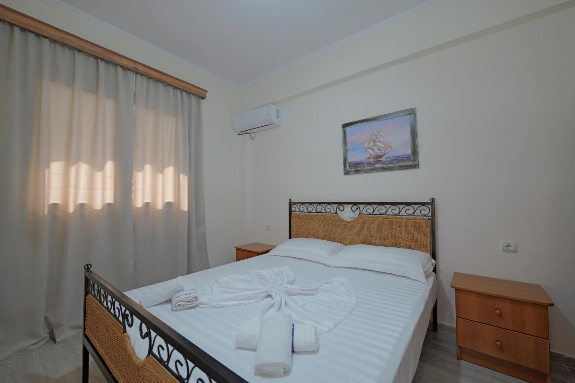 Arthur'S 4Apartments Borsh Εξωτερικό φωτογραφία