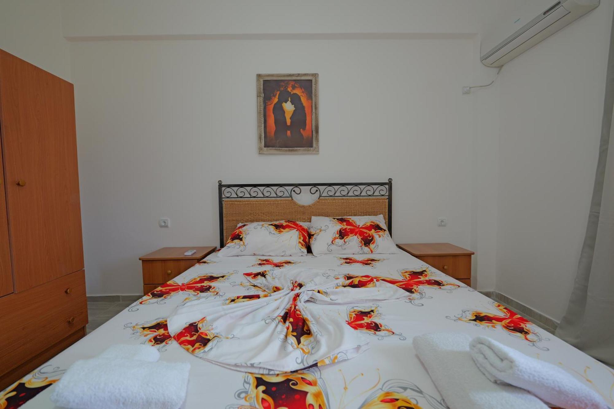 Arthur'S 4Apartments Borsh Εξωτερικό φωτογραφία