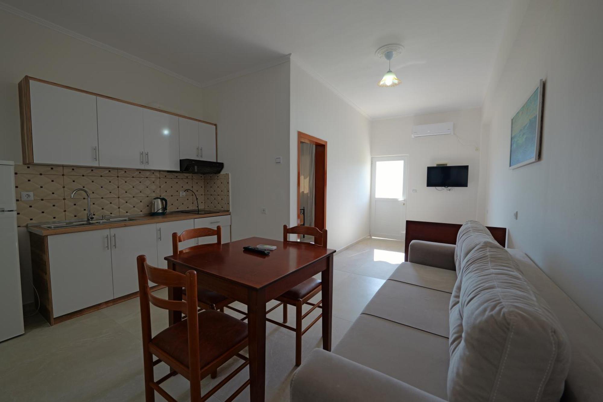 Arthur'S 4Apartments Borsh Εξωτερικό φωτογραφία