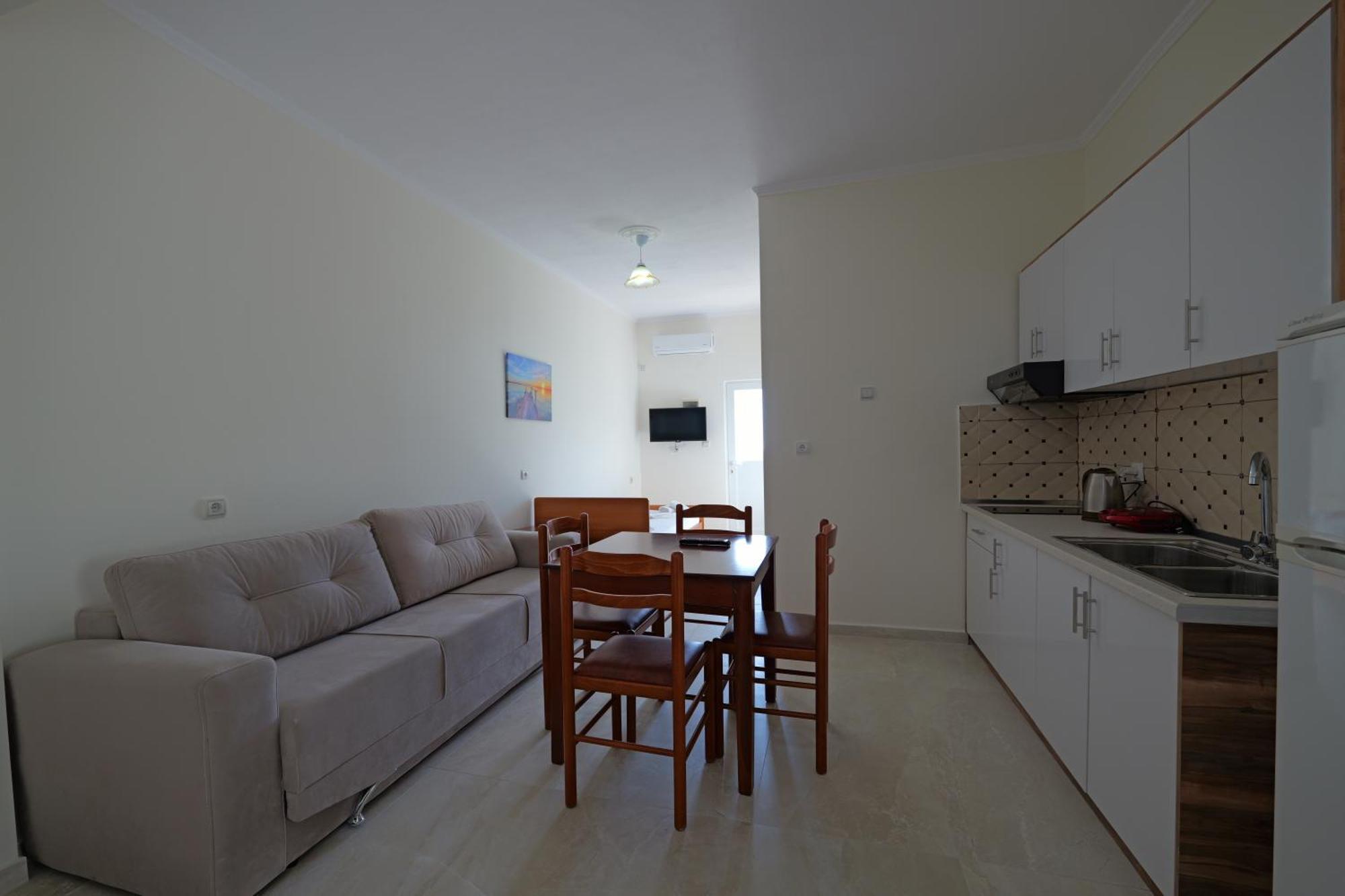 Arthur'S 4Apartments Borsh Εξωτερικό φωτογραφία